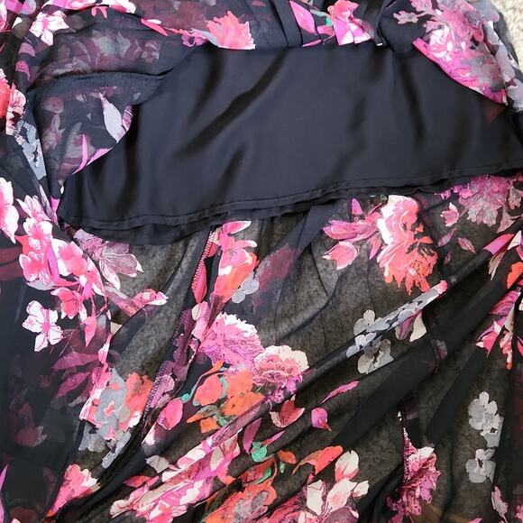 Kirna Zabete At Target Black Floral Maxi Dress Size 6 Side Slit Sheer Bottom - Picture 7 of 12